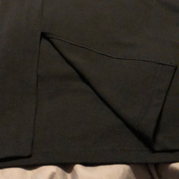Black pencil skirt - Picture 2 of 4